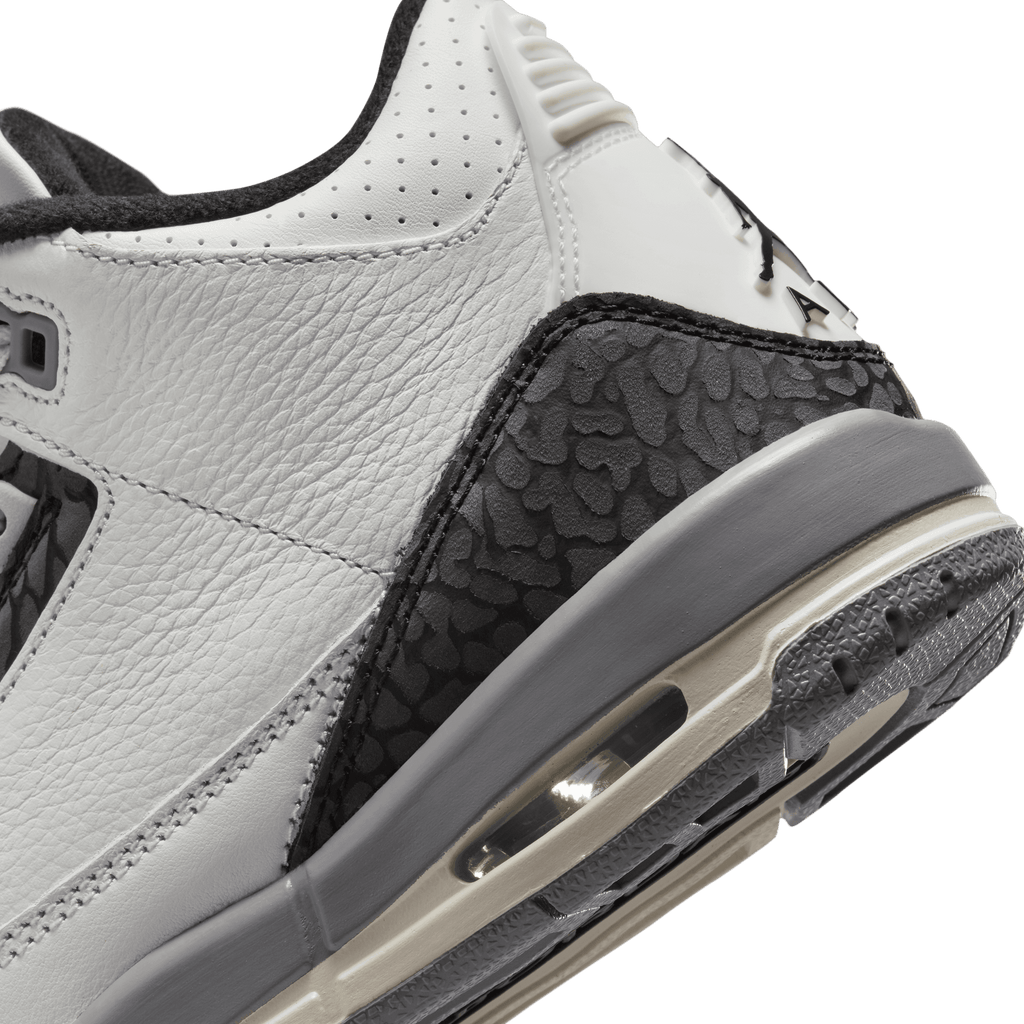 Big Kids' Air Jordan 3 Retro "Cement Grey"