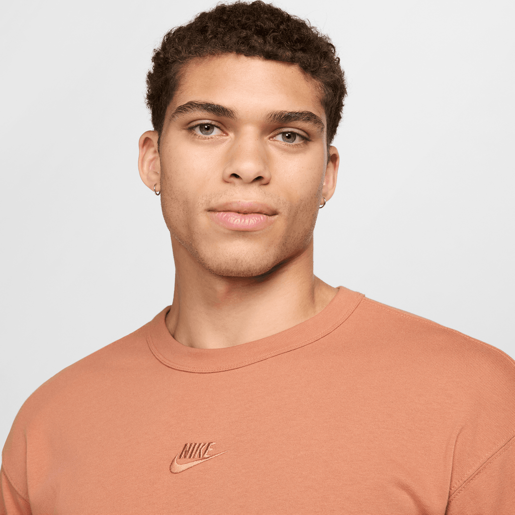 Men's Nike Sportswear Premium Essentials T-Shirts