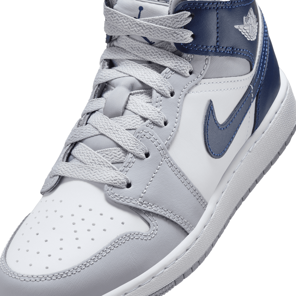 Big Kids' Air Jordan 1 Mid "Wolf Grey Midnight Navy"