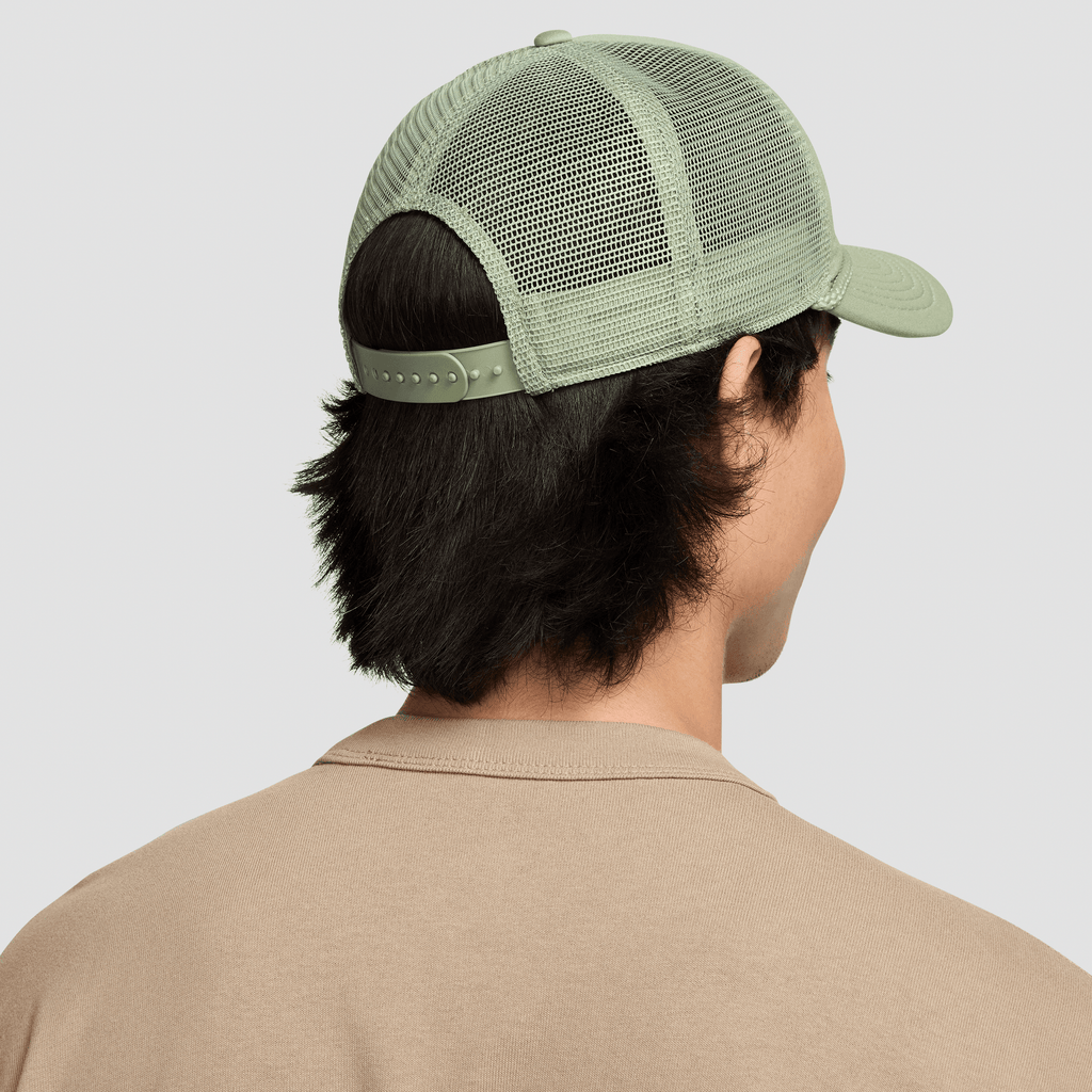 Nike Dri-FIT Rise Structured Trucker Cap "Oil Green" (Unisex)