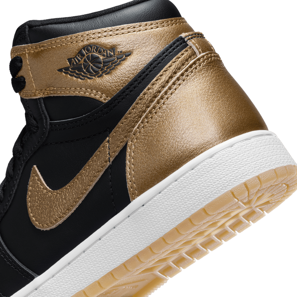 Big Kids' Air Jordan 1 High OG "Black Metallic Gold"