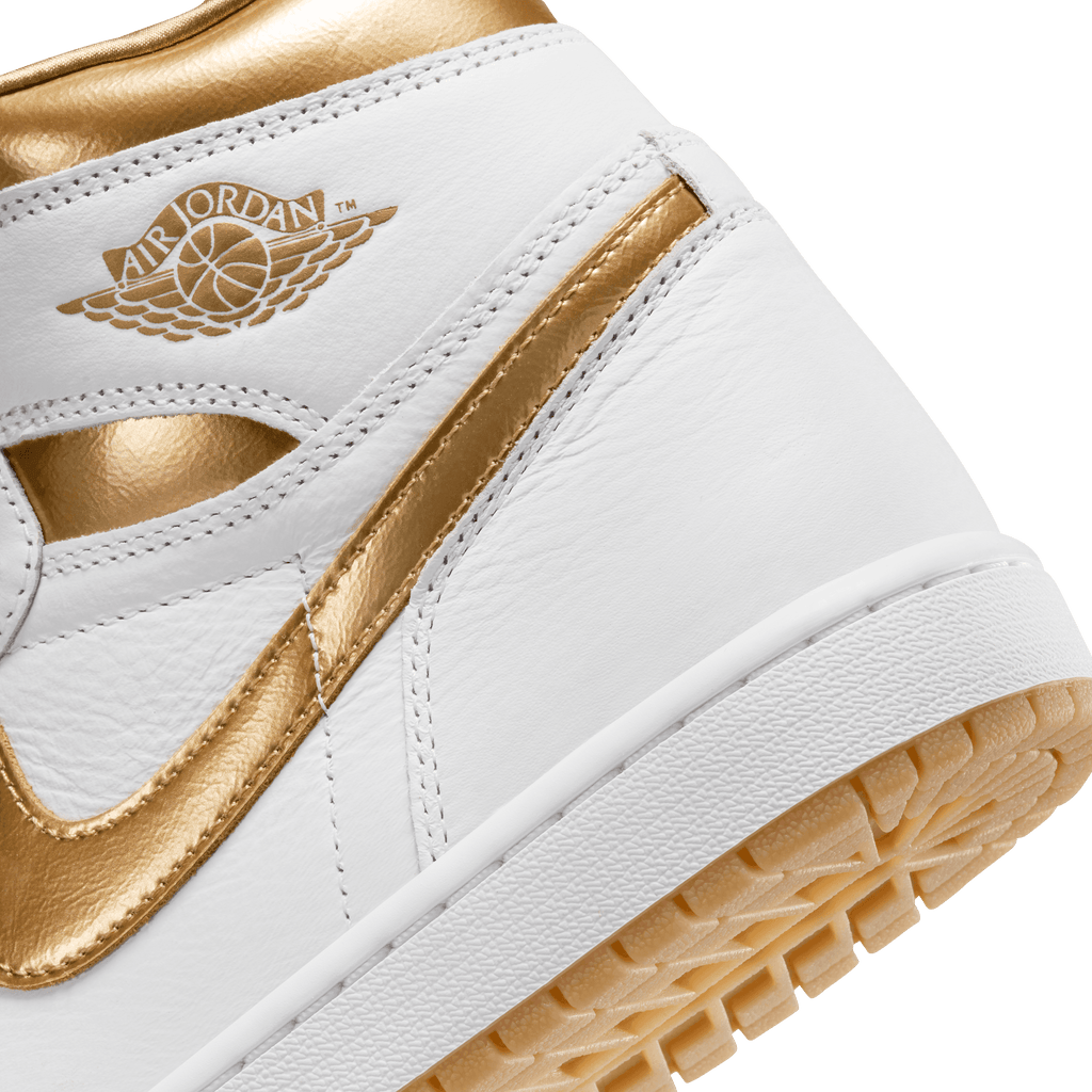 Women's Air Jordan 1 Retro High OG "Metallic Gold"