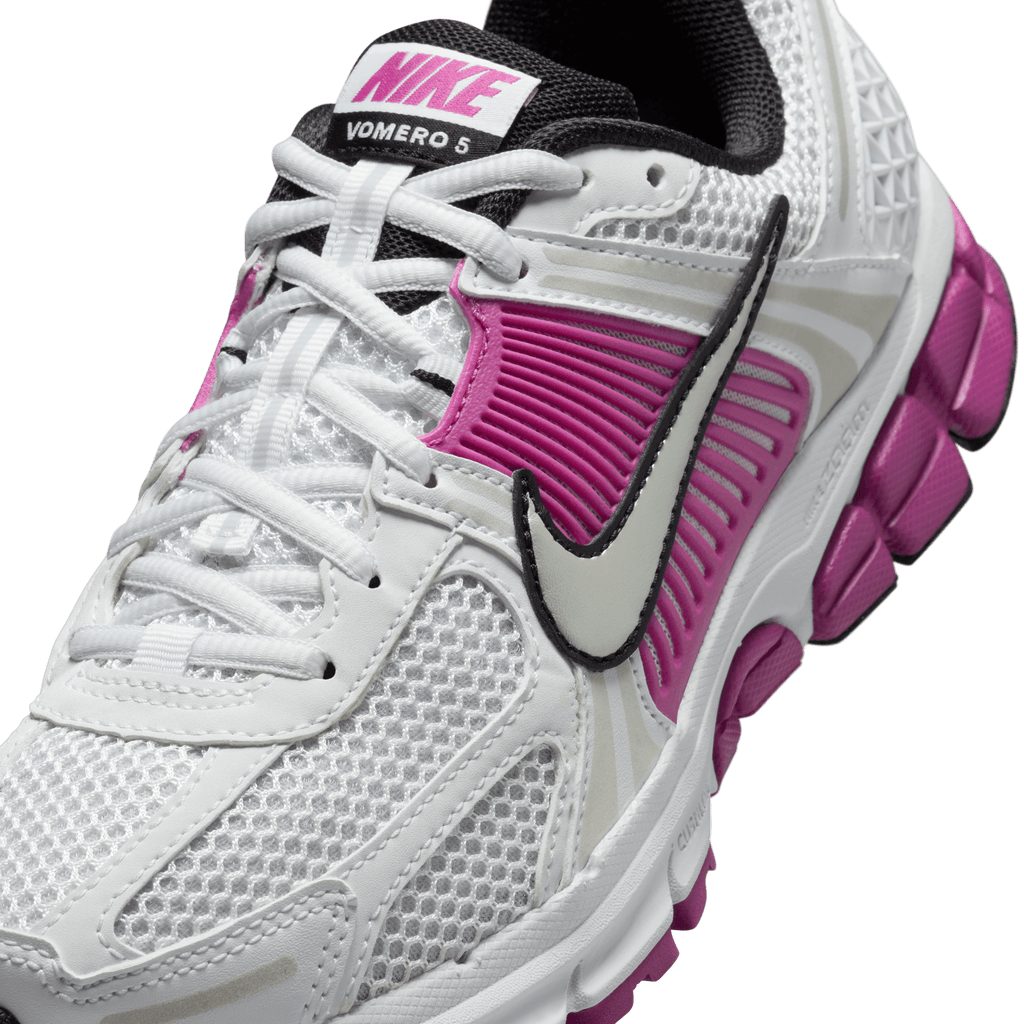 Women's Nike Zoom Vomero 5 "White Hot Fuchsia"