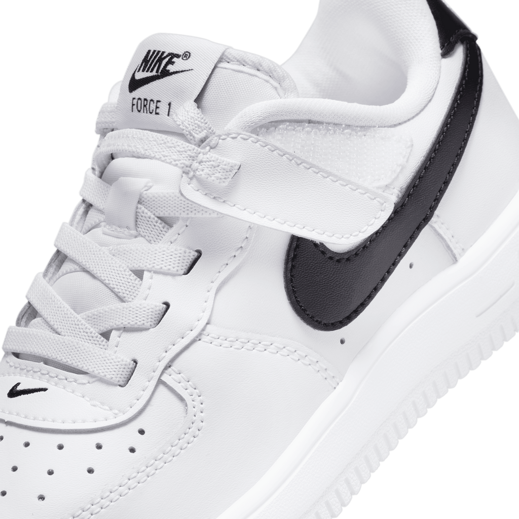 Little Kids' Nike Force 1 Low EasyOn "White Black"