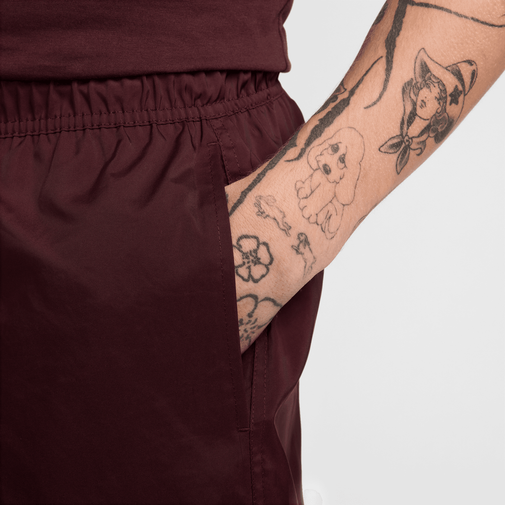 Men's Nike Club Woven Flow Shorts