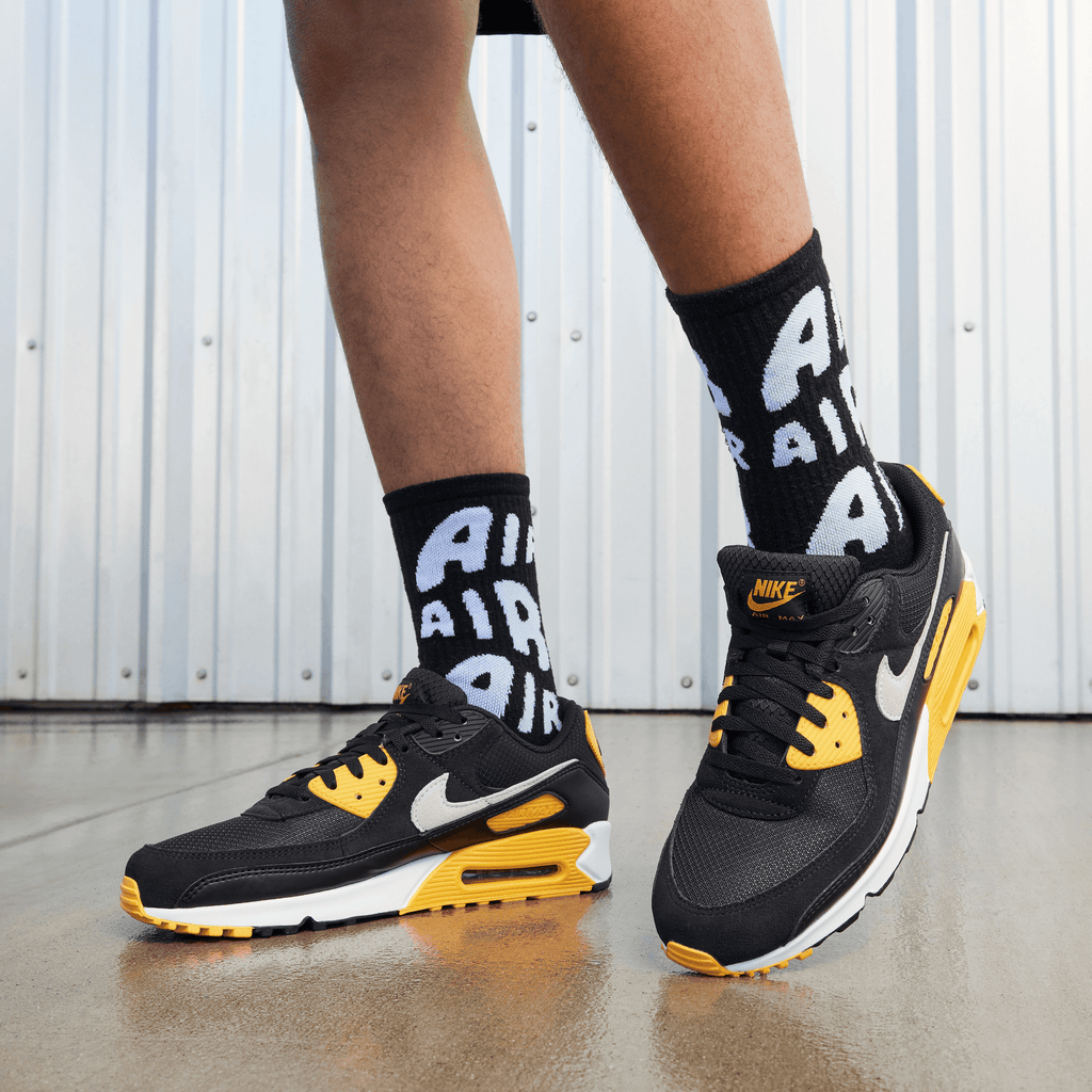 Men's Nike Air Max 90 "Pittsburgh Steelers/Black University Gold"