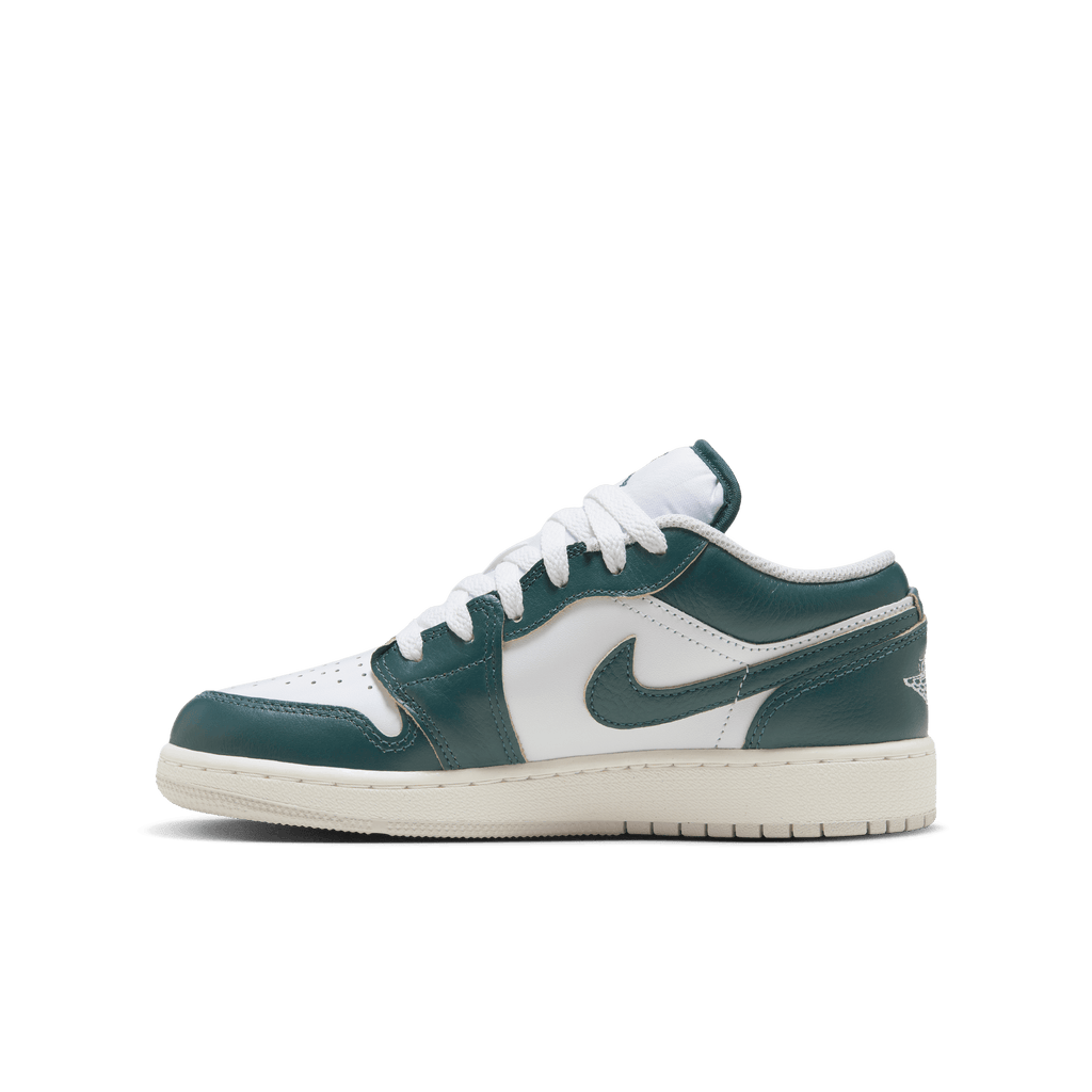 Big Kids' Air Jordan 1 Low SE "Oxidized Green"