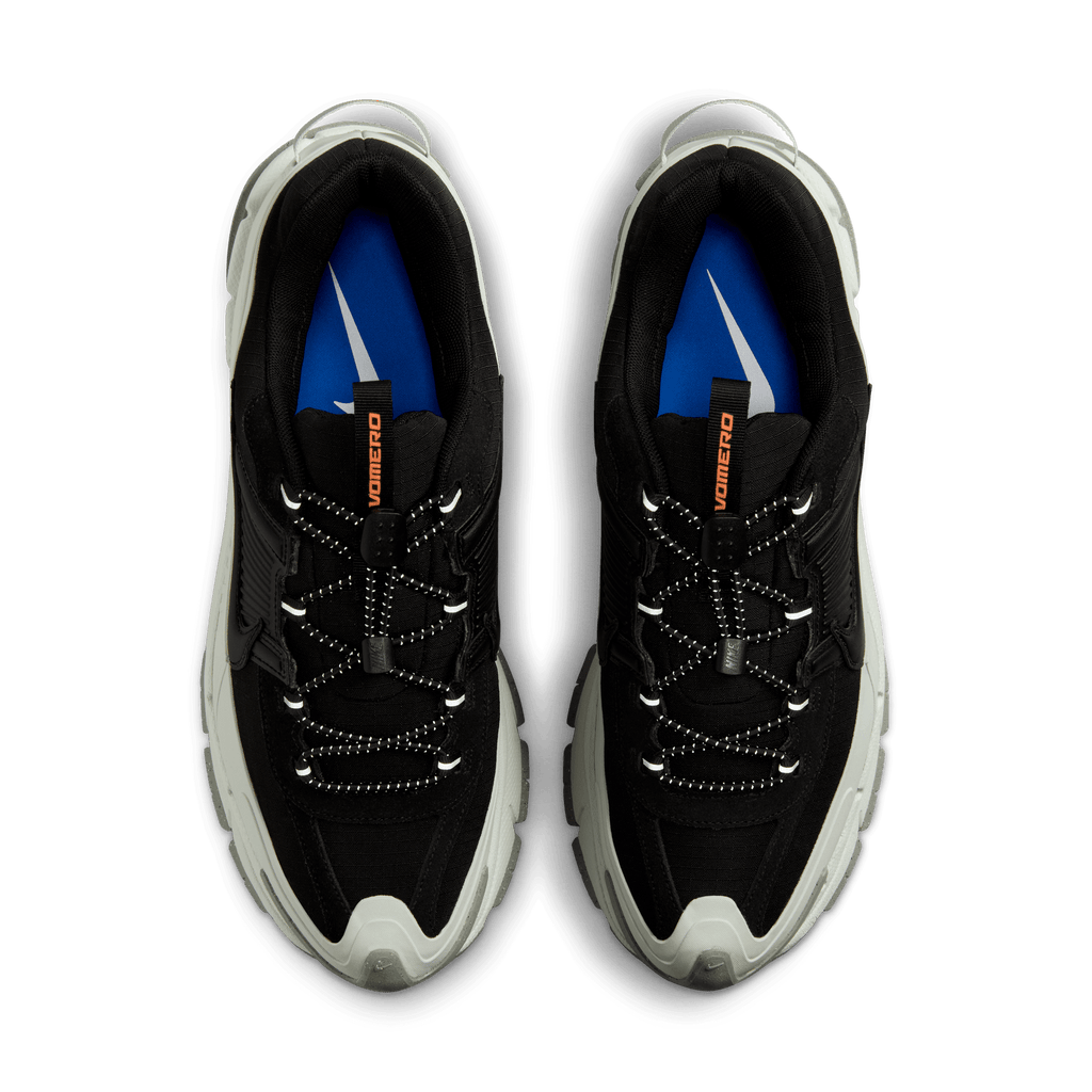 Men's Nike Zoom Vomero Roam Winterized "Black Light Silver"