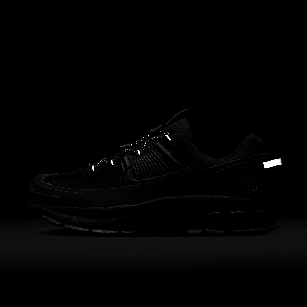 Men's Nike Zoom Vomero Roam Winterized "Triple Black"