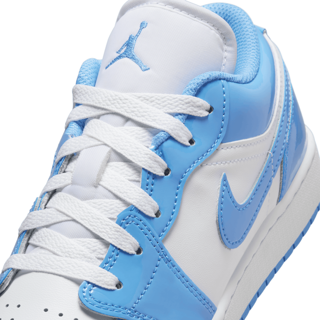 Big Kids' Air Jordan 1 Low SE "Legend Blue"