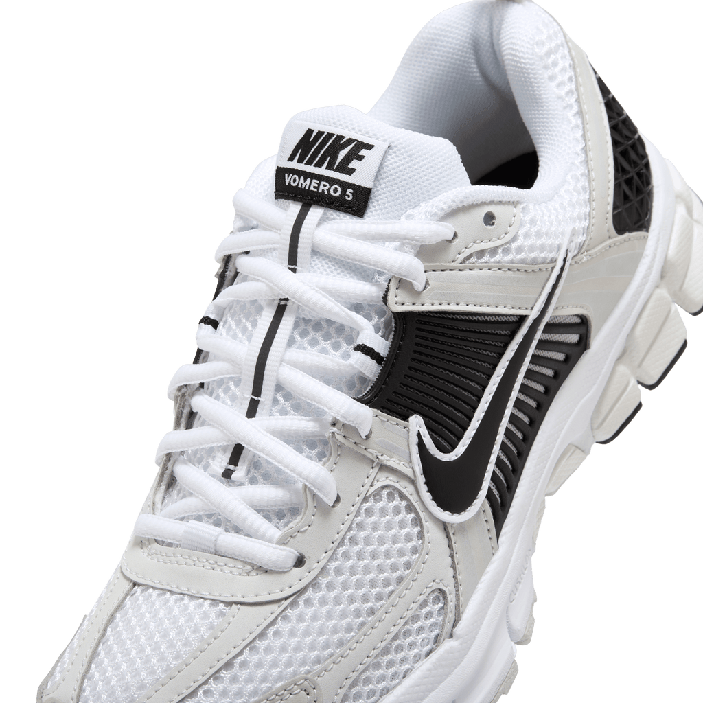 Big Kids' Nike Vomero 5 "White Black"