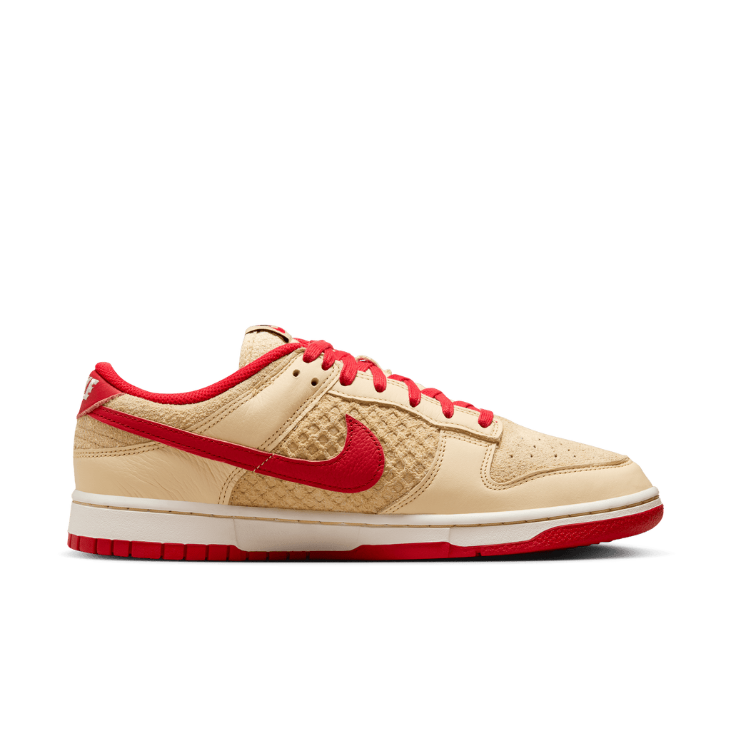 Men's Nike Dunk Low Retro SE "Strawberry Waffle"