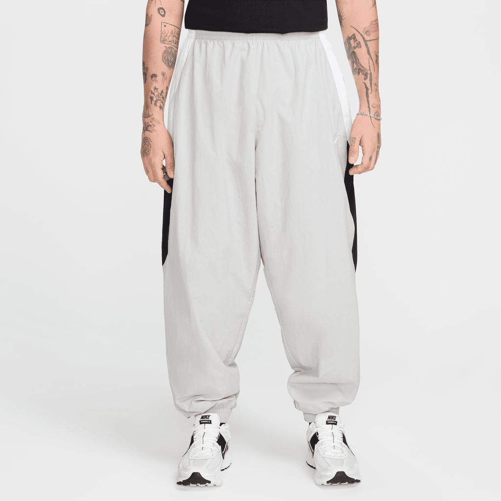 Men's Nike Club Oversized Woven Track Pants