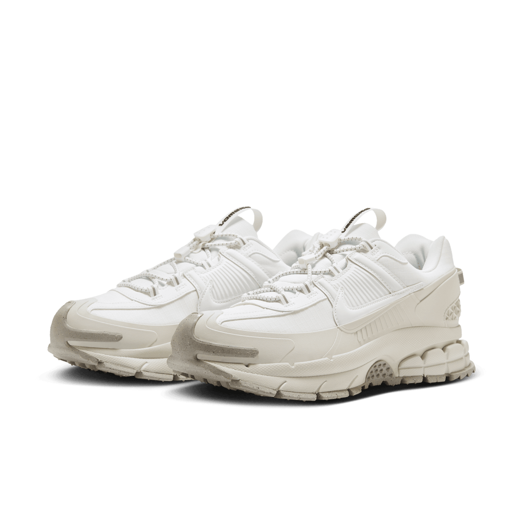 Men's Nike Zoom Vomero Roam Winterized "Summit White"