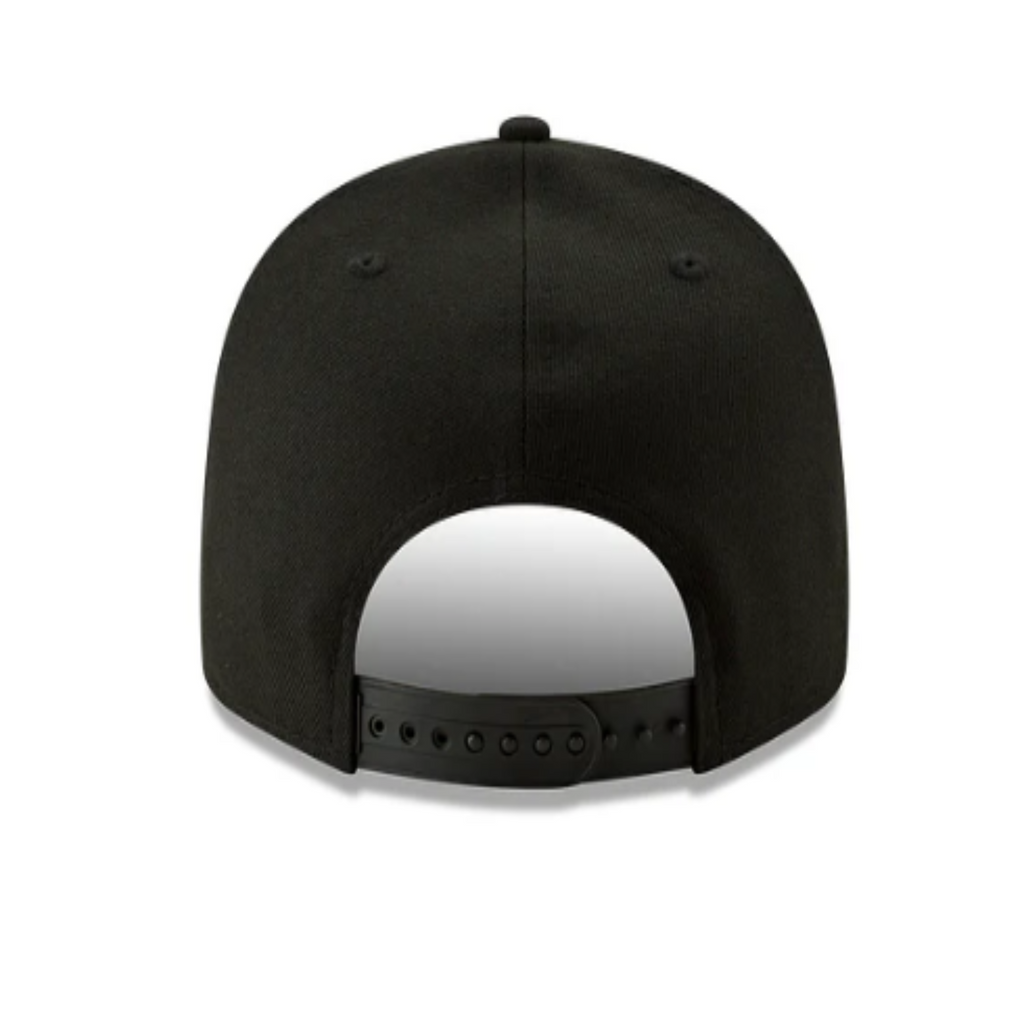 Las Vegas Raiders New Era Black/Black & White 9FIFTY Snapback