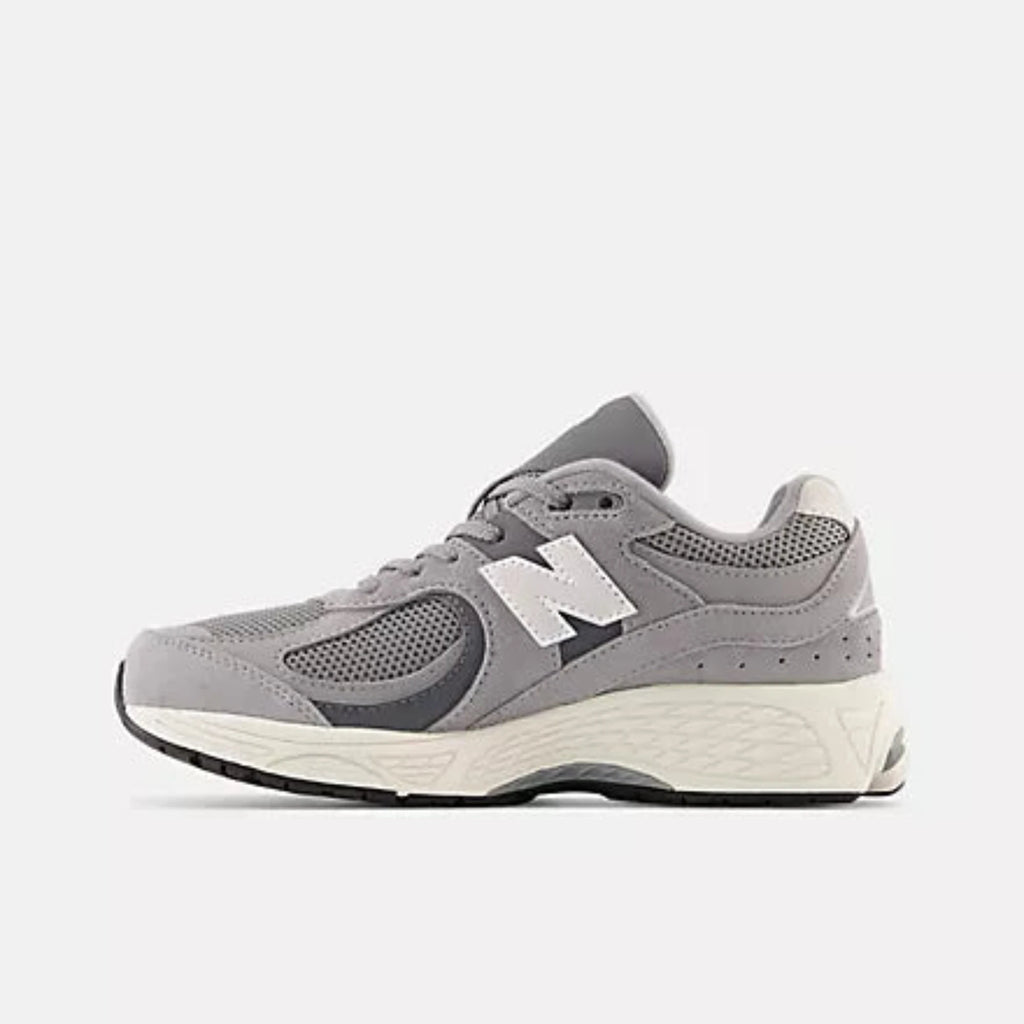 Big Kids' 2002 New Balance "Steel Lead"